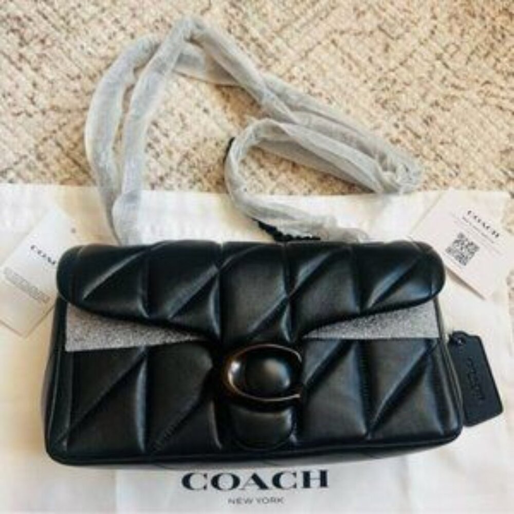 Coach Tabby Shoulder Bag 20 With Pillow Quilting - Picture 2 of 9